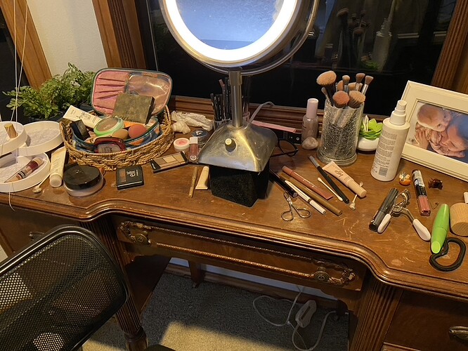 842AC57E-E23E-4985-A898-EC48B2525FD8_1_105_c