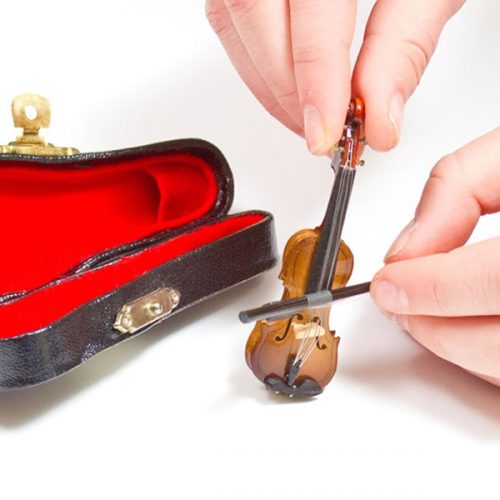 Worlds-Tiniest-Violin-nvj3bur6zi1i98u85ejom8m0vdka6bm1h1uhllr1c8